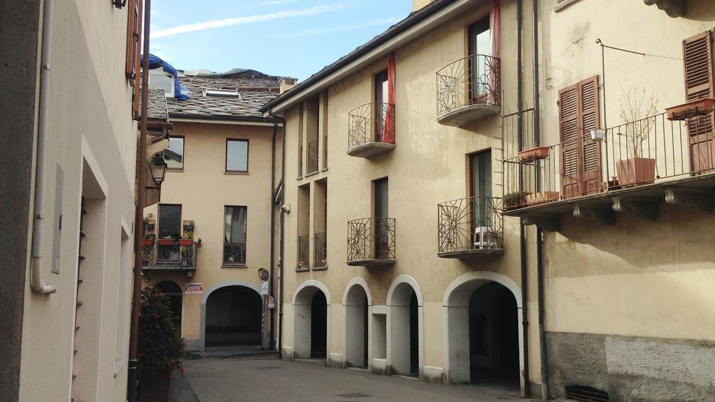 Le Joli Coin Du Passage Appartement Aosta Buitenkant foto